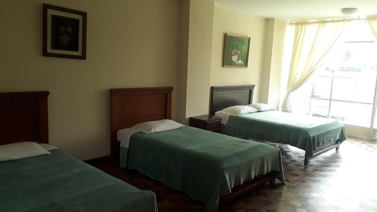 El Cardenal Hotel 로하 외부 사진